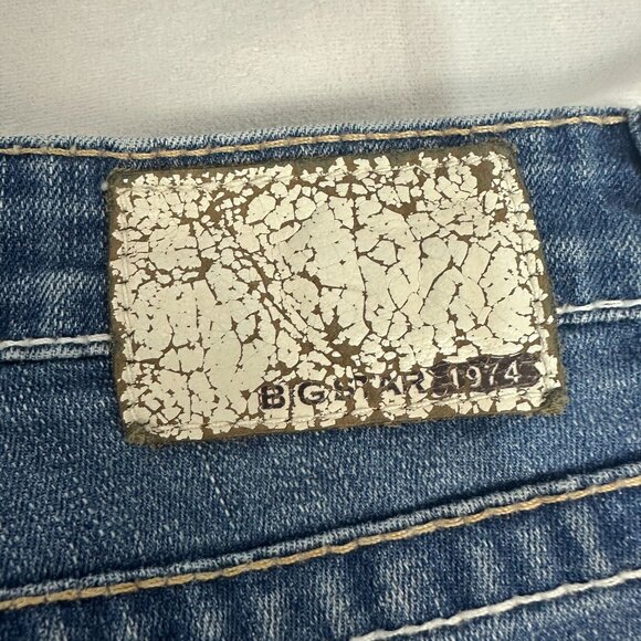 Big Star Womens Remy Low Rise Fit Denim Shorts Size 26 Blue Embroidered Pockets - Picture 4 of 7